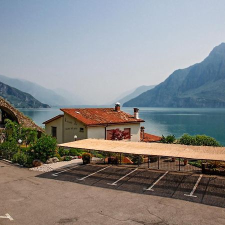 Studio Zu Riva di Solto Exterior foto